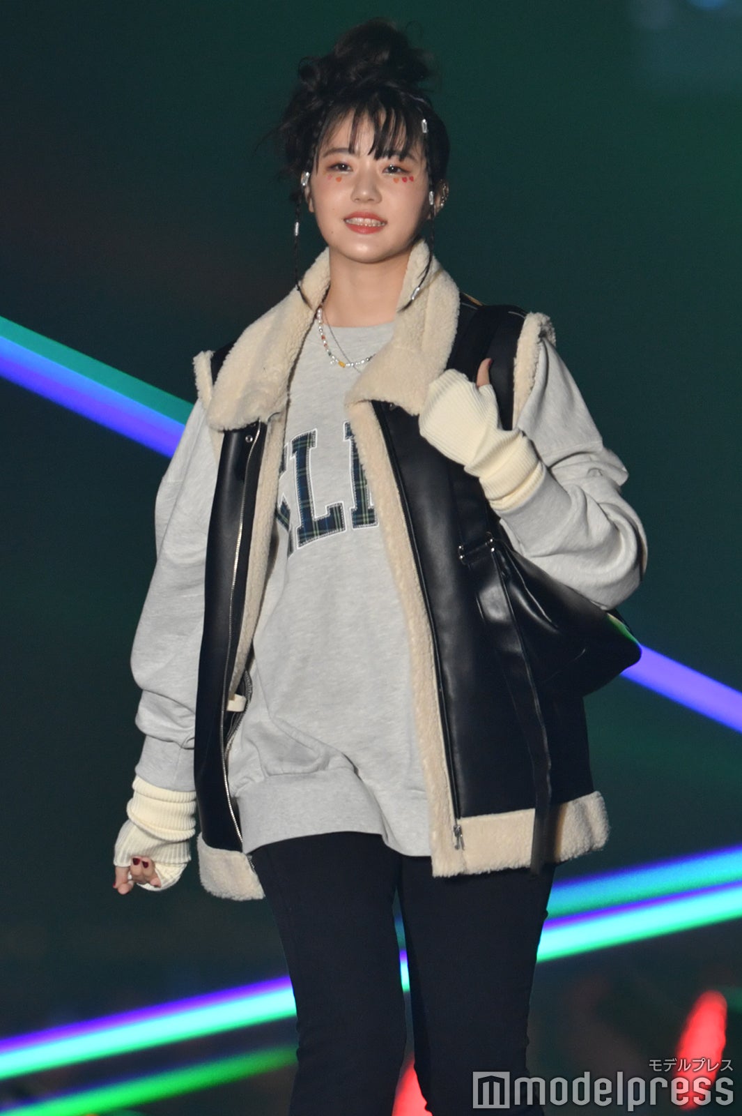 （C）モデルプレス