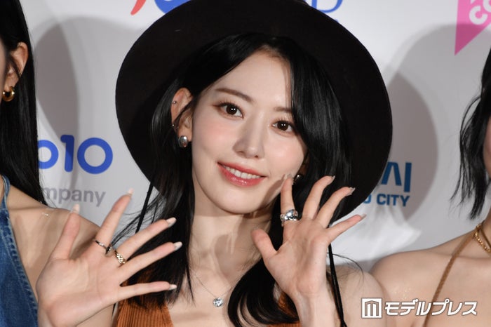 LE SSERAFIM・SAKURA、編み物の制作過程＆歴代作品公開 韓国アイドルもおねだりの腕前に「器用」「プロすぎ」の声