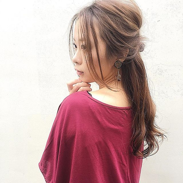 不器用さんでも出来る簡単ヘアアレンジ集 オフィスでも好印象を与える大人のスタイル モデルプレス 不器用さんでも出来る簡単ヘアアレンジ集 オフィスでも好印象を与える大人のスタイル モデルプレス
