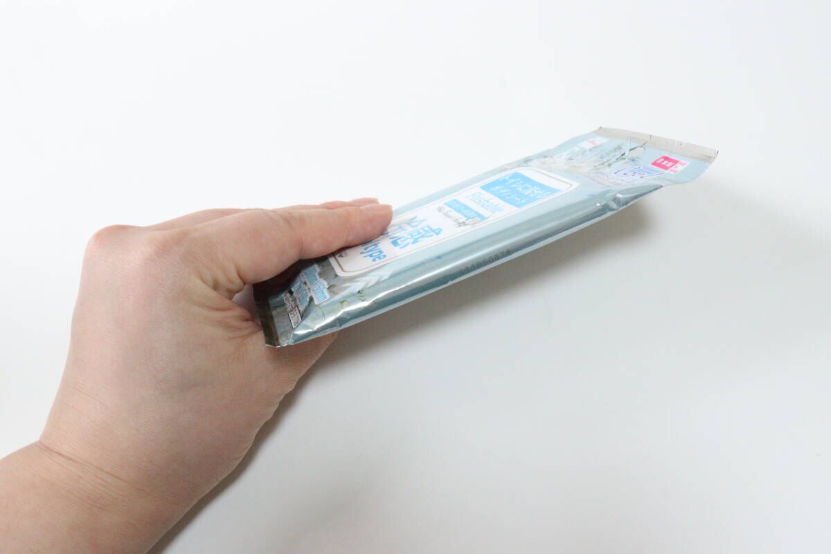 ＆．ボディシート（トイレに流せる、冷感、10枚）　スリム