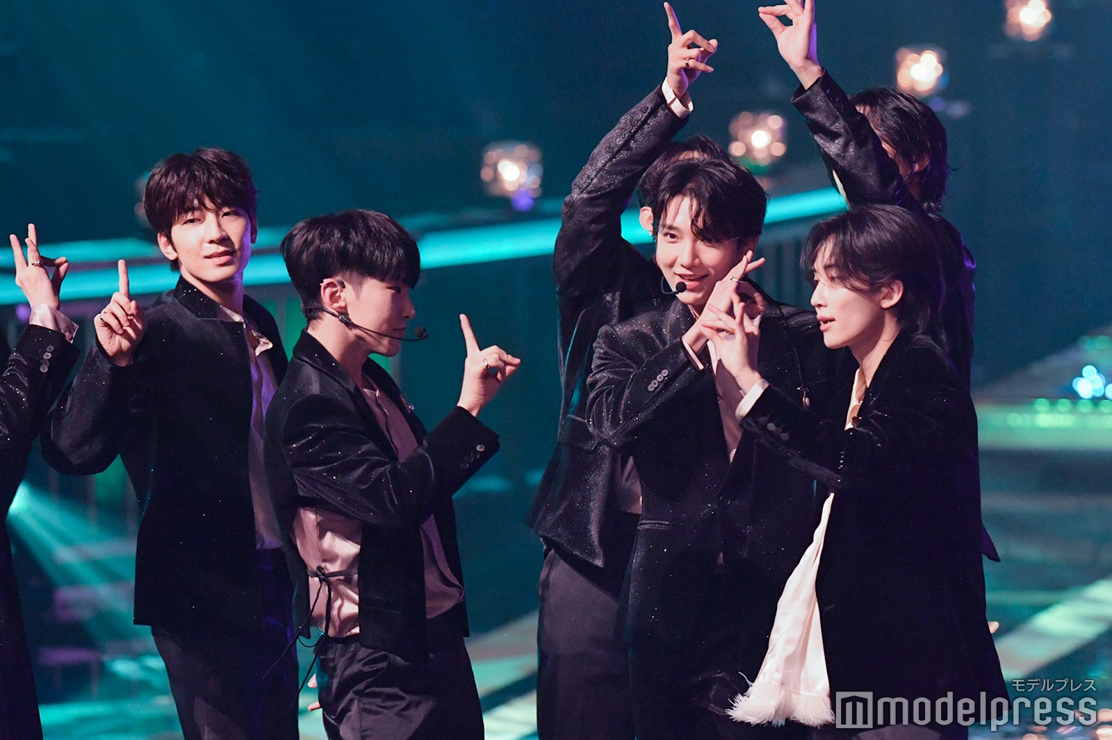 SEVENTEEN（C）モデルプレス