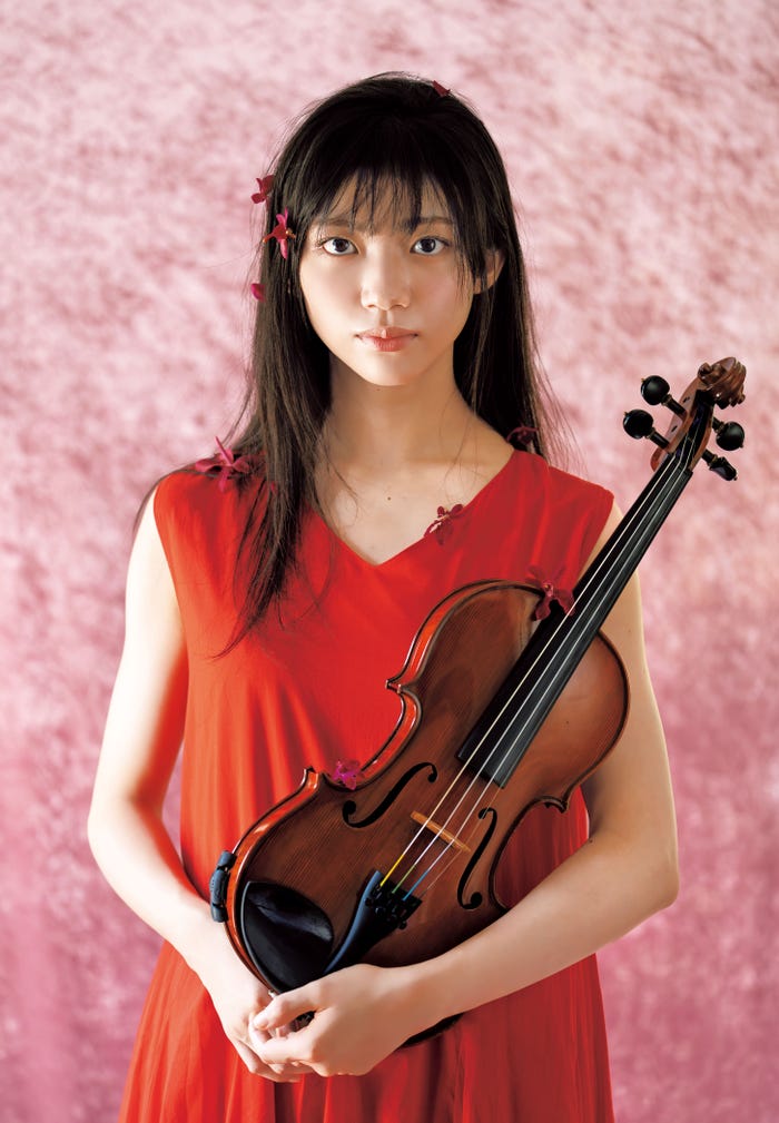 佐藤愛桜(C)田口まき/集英社