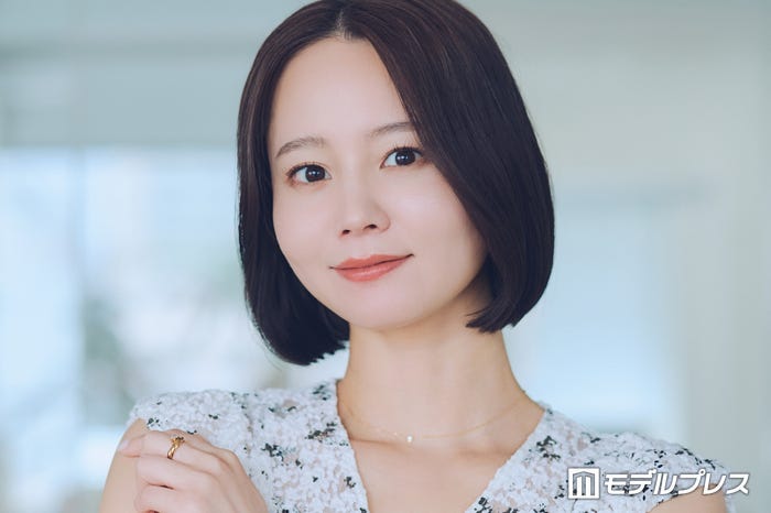 奈々未(C)モデルプレス