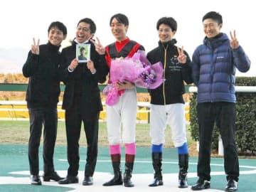 田中健 ラストで有終V 同期・藤岡康太さんのレギンス着用で勝利「アイツのおかげです」 引退後は中村厩舎で調教助手に