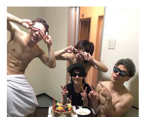 金爆・鬼龍院翔、メンバーからサプライズ「超絶ビックリした」
