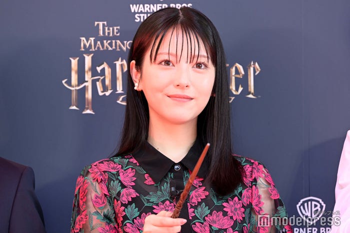 浜辺美波(C)モデルプレス