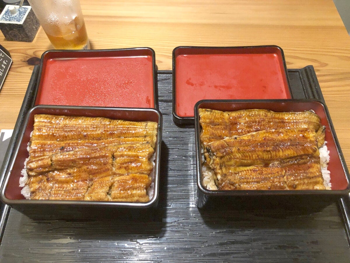 どちらが「国産うなぎ」で、どちらが「中国産うなぎ」か、分かりますか？