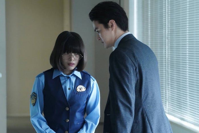 岸井ゆきの、瀬戸康史(C)フジテレビ