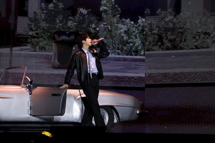 JIN「JIN ’Happy’ Special Stage」より(P)&(C)BIGHIT MUSIC