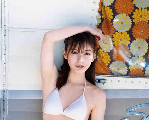 可愛すぎる売り子・ほのか、白ビキニで大人の色気 ヘルシー美ボディ続々披露