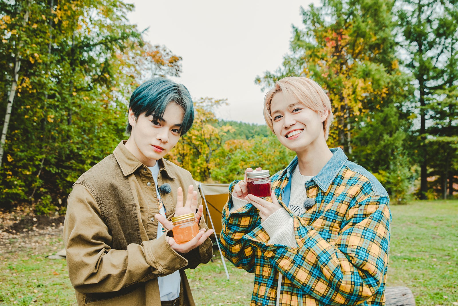 JO1白岩瑠姫＆鶴房汐恩「今の気持ちを“花火文字”にしたい」描いた文字とは？