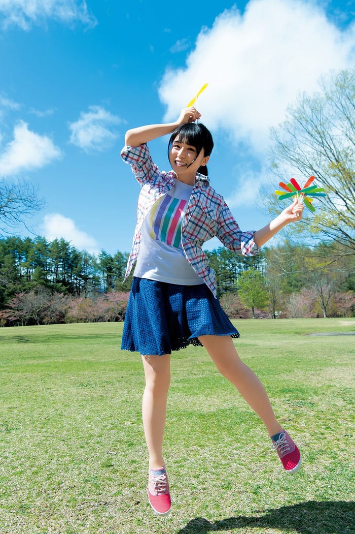 長濱ねる(C)Takeo Dec./集英社