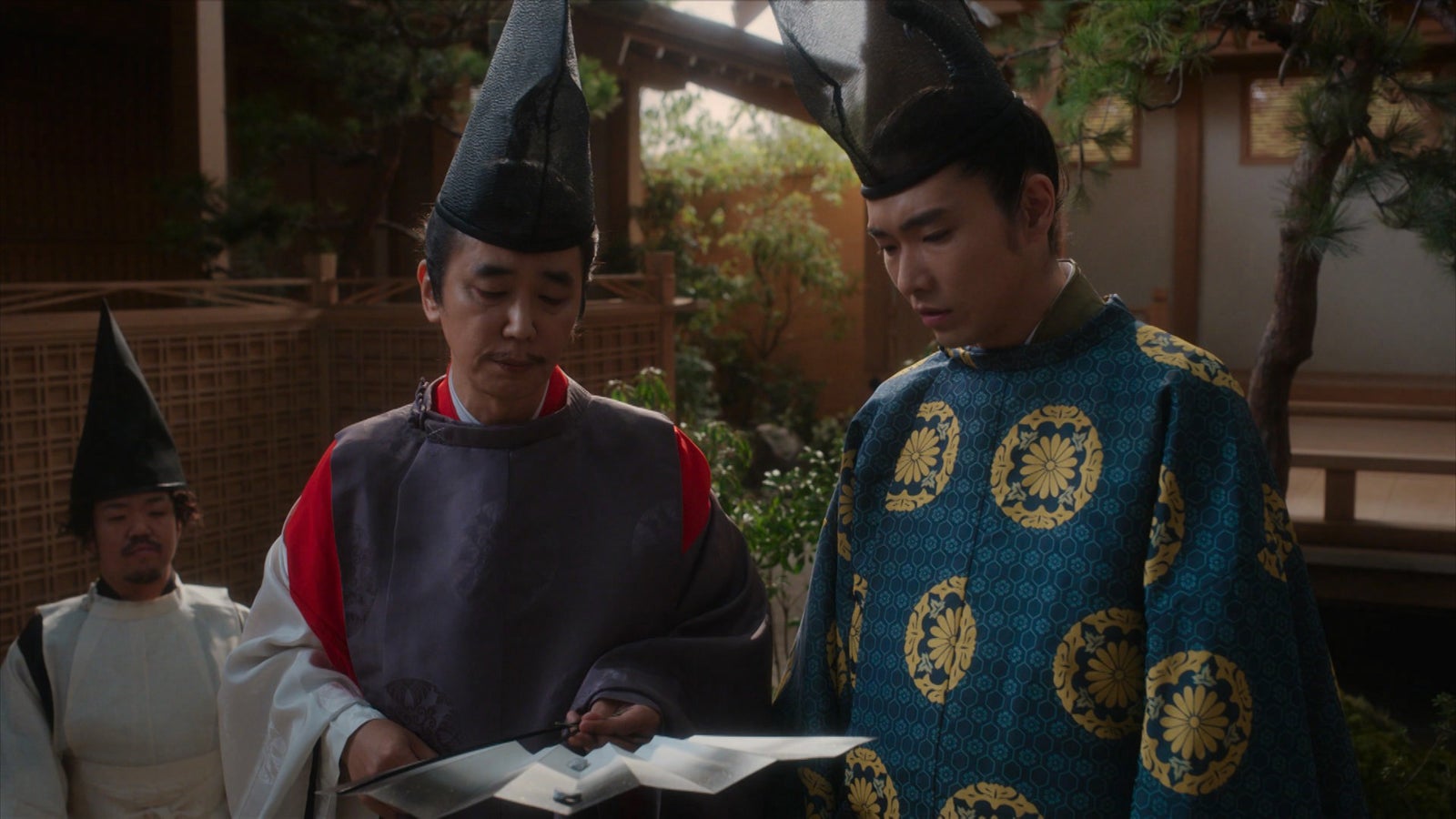 ユースケ・サンタマリア、柄本佑「光る君へ」第27話（C）NHK