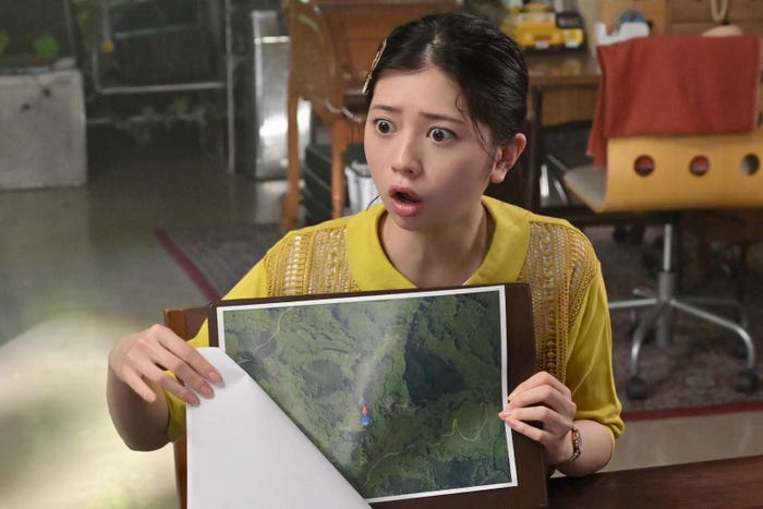 桜田ひより、伊野尾慧「家政夫のミタゾノ」第6話より(C)テレビ朝日