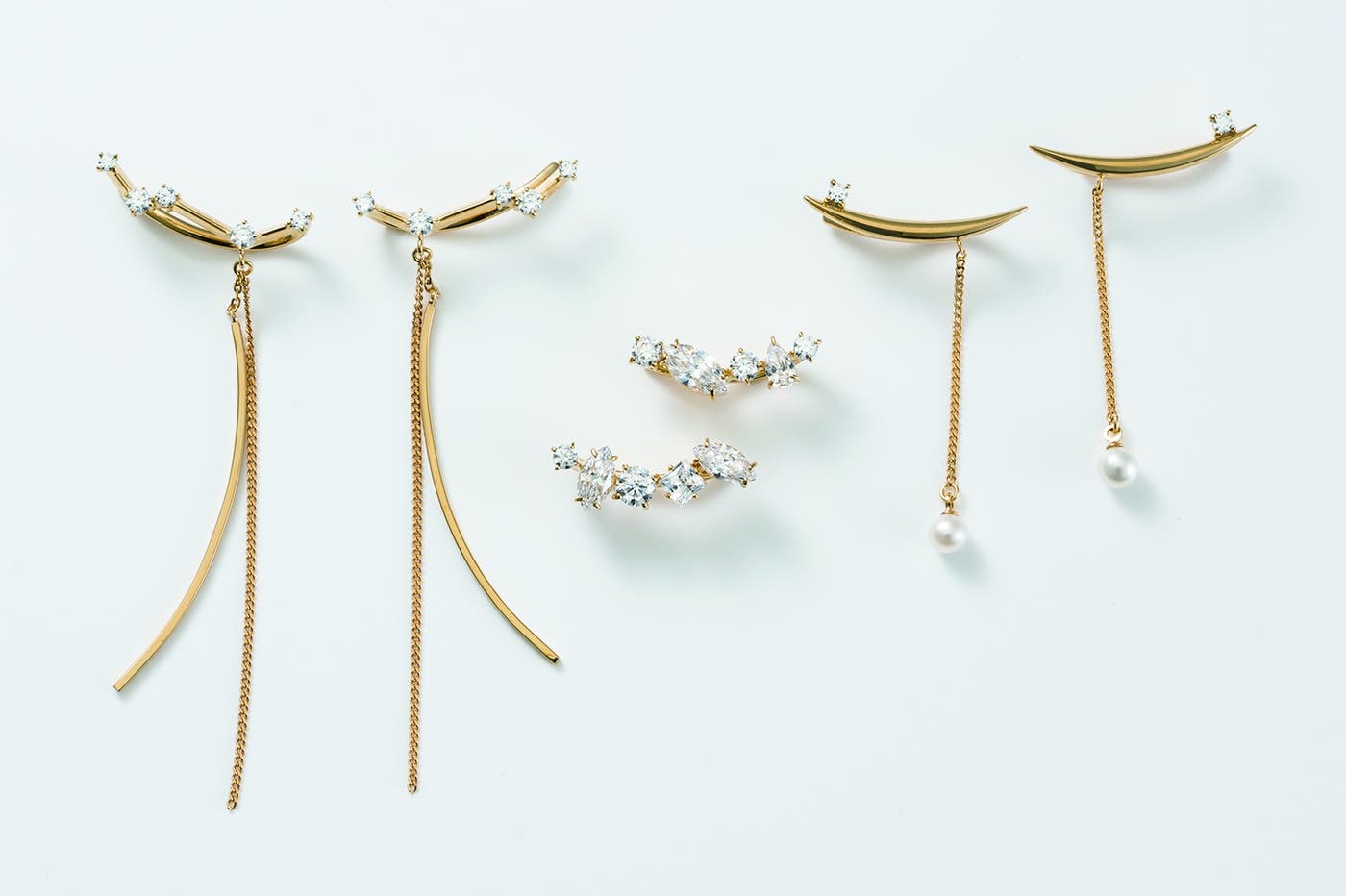 ペアクリップ 左:17,280円、中:16,200円、右:12,960円(すべて税込)