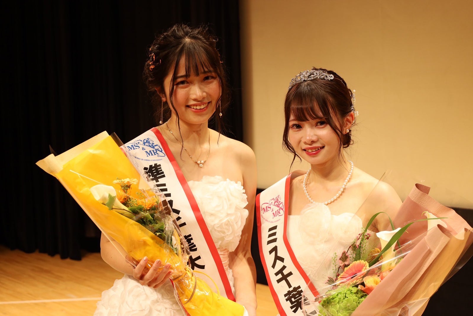 「ミス千葉大」準グランプリの田中稀乃香さん、「ミス千葉大」グランプリの宮崎ゆあはさん（提供写真）