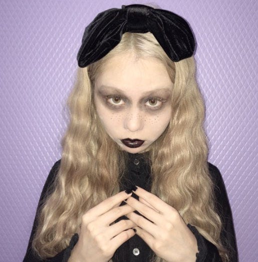 DarkDoll/ぺこオフィシャルブログ(Ameba)より