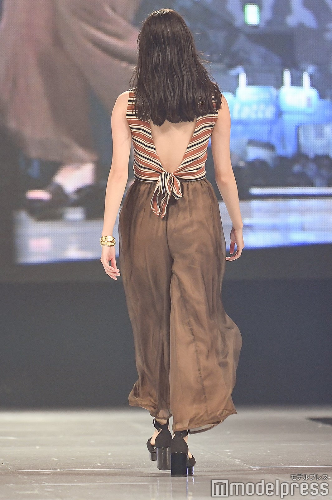 新川優愛 （C）モデルプレス