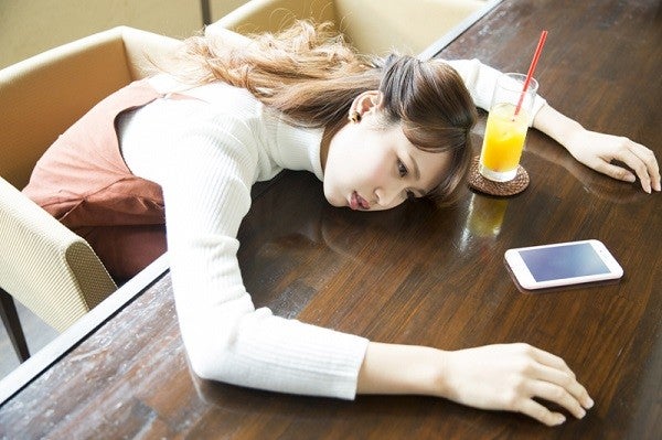 早く告れよ 女子が イライラする恋の駆け引き 6つ モデルプレス