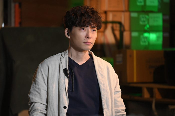 星野源/「MIU404」第1話より(C)TBS