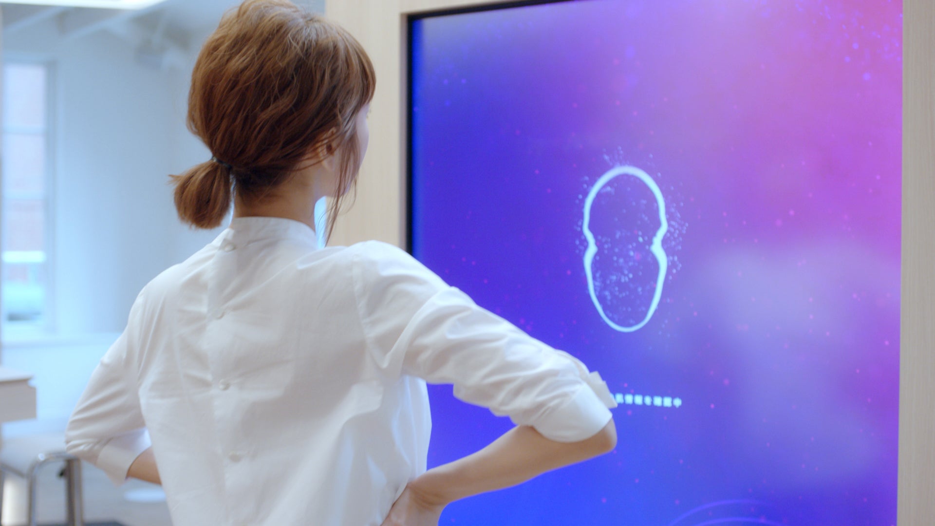 「スマート ビューティー ウォール」が分析結果を表示