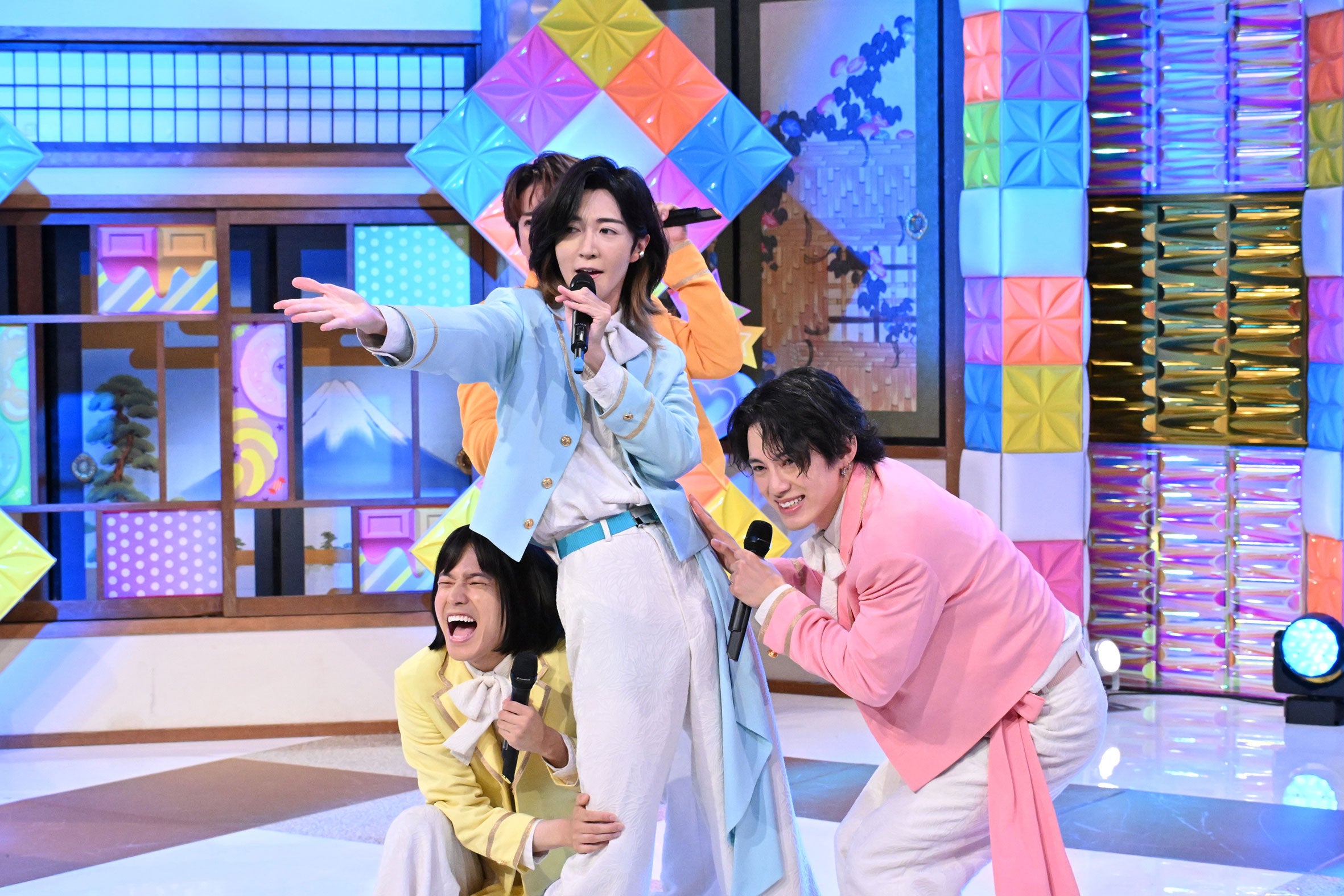 （左から）おヨネ、サカイJr、ケンケン（C）テレビ朝日