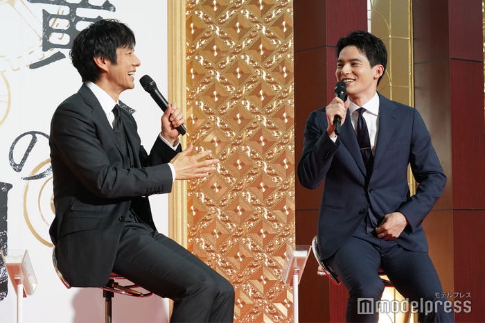 西島秀俊、水上恒司(C)モデルプレス