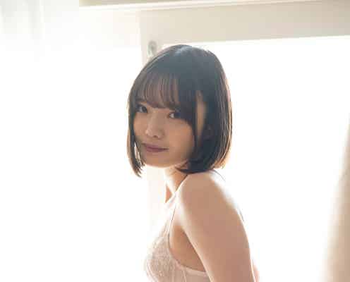 新谷姫加、“理想の彼女感”溢れるランジェリー姿で魅了