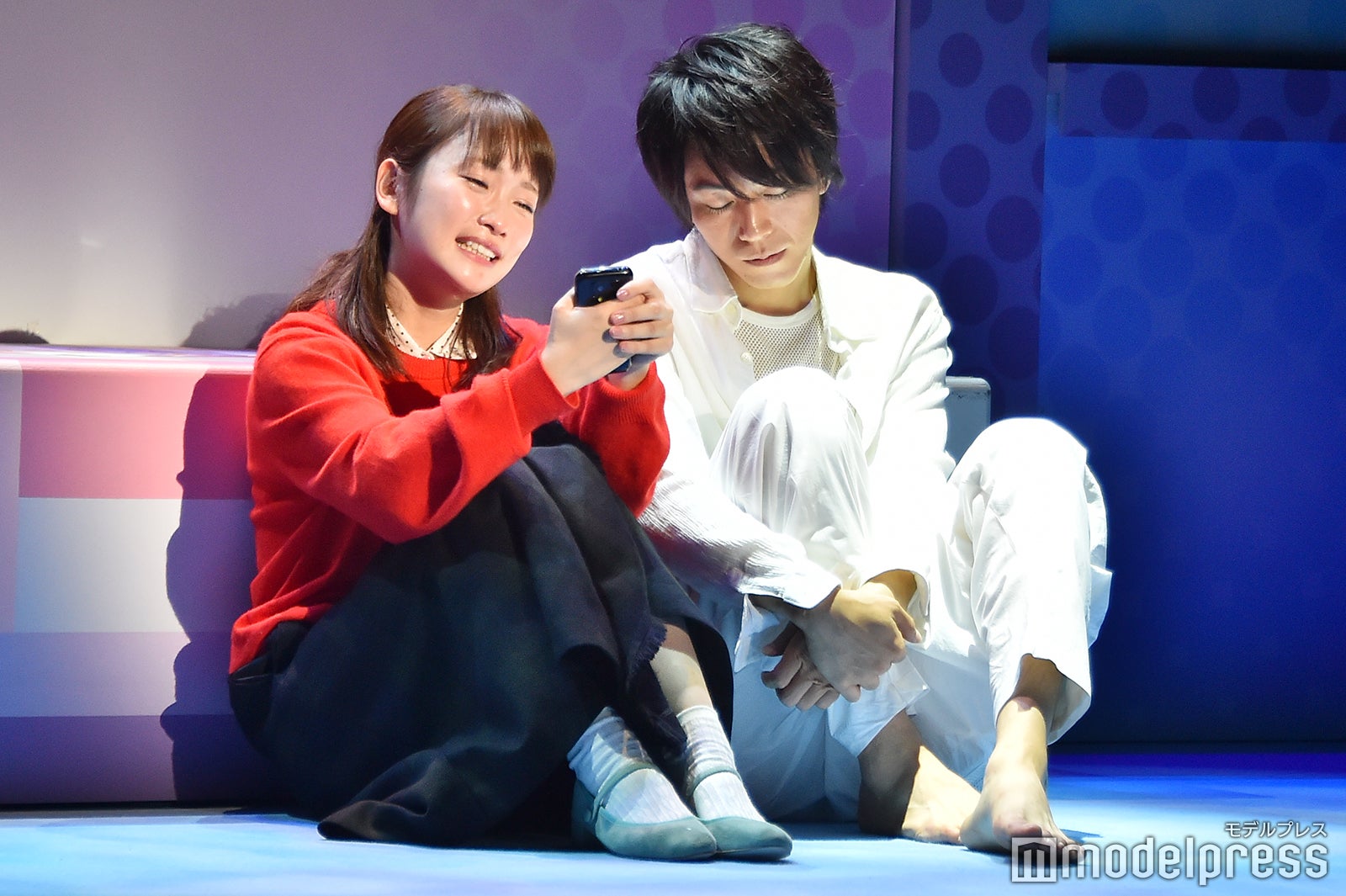 川栄李奈＆廣瀬智紀／共演した舞台「カレフォン」より（C）モデルプレス