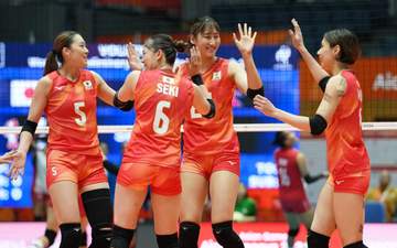 バレー女子 日本が再出発の白星発進！ネパールを圧倒ストレート勝ち 最短五輪切符逃した涙のアジア選手権から2週間、佐藤淑乃、和田由紀子ら主力投入で48年ぶり金メダルへ好スタート【アジア大会】
