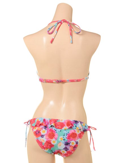 アクセサリーバンドゥビキニ「Swimwear Collection」15,120円(税込)