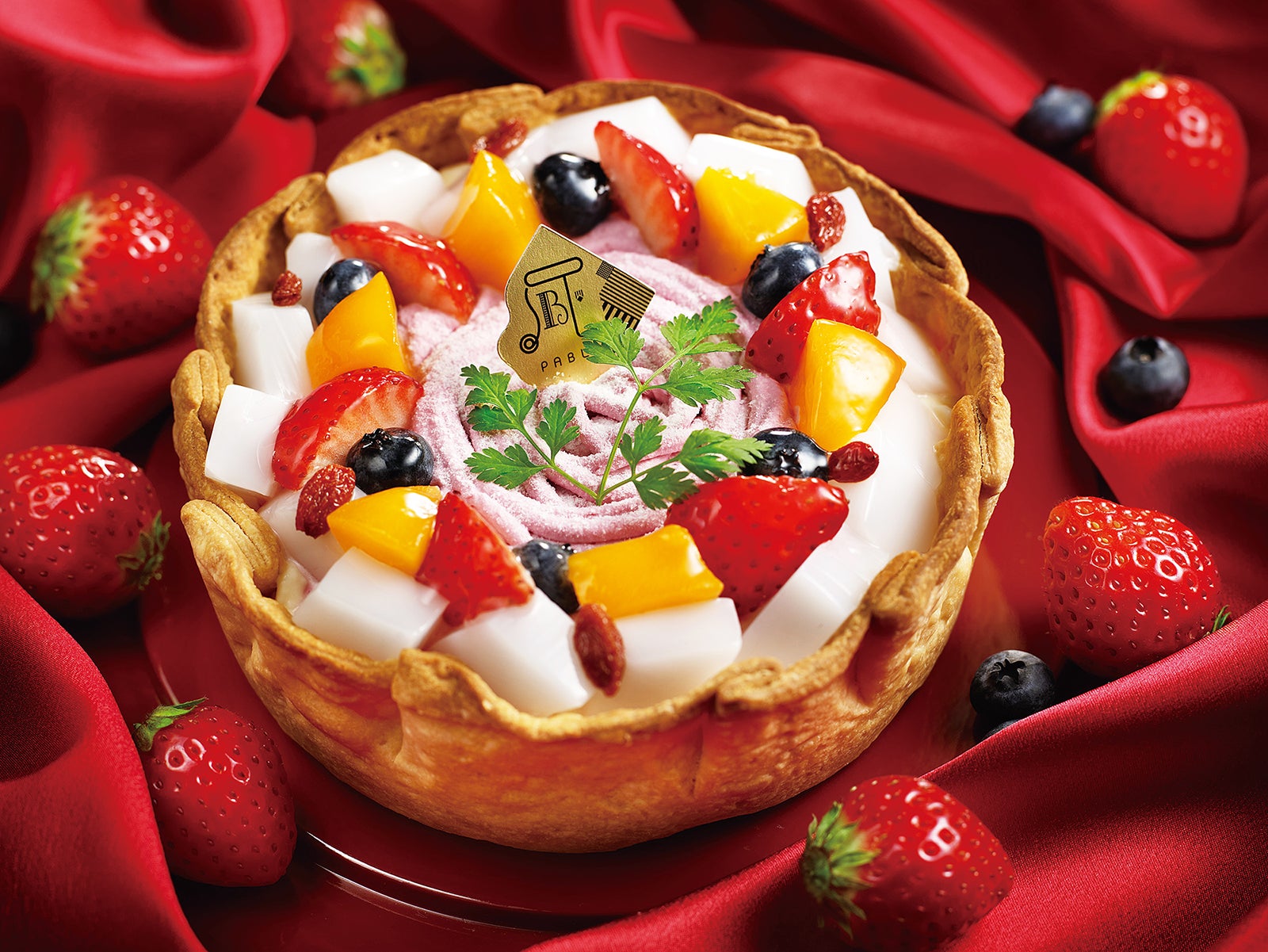 PABLO、チーズ×杏仁×フルーツの贅沢スイーツ登場 エスニック風な味わい