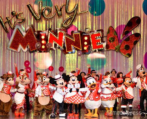 ミニーが次々衣装チェンジ TDL今年度限定レビューショー「イッツ・ベリー・ミニー!」初お披露目