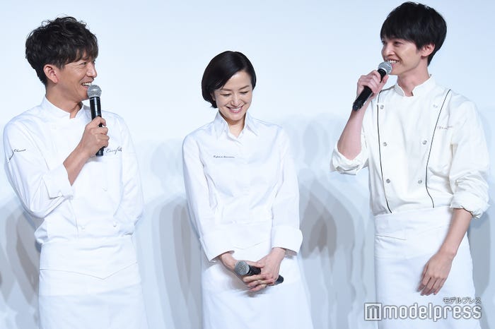 木村拓哉、鈴木京香、玉森裕太(C)モデルプレス