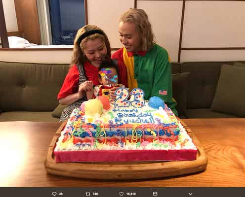りゅうちぇる、ぺこ&リンクくんとの誕生日に涙「守れるパパでいたい」