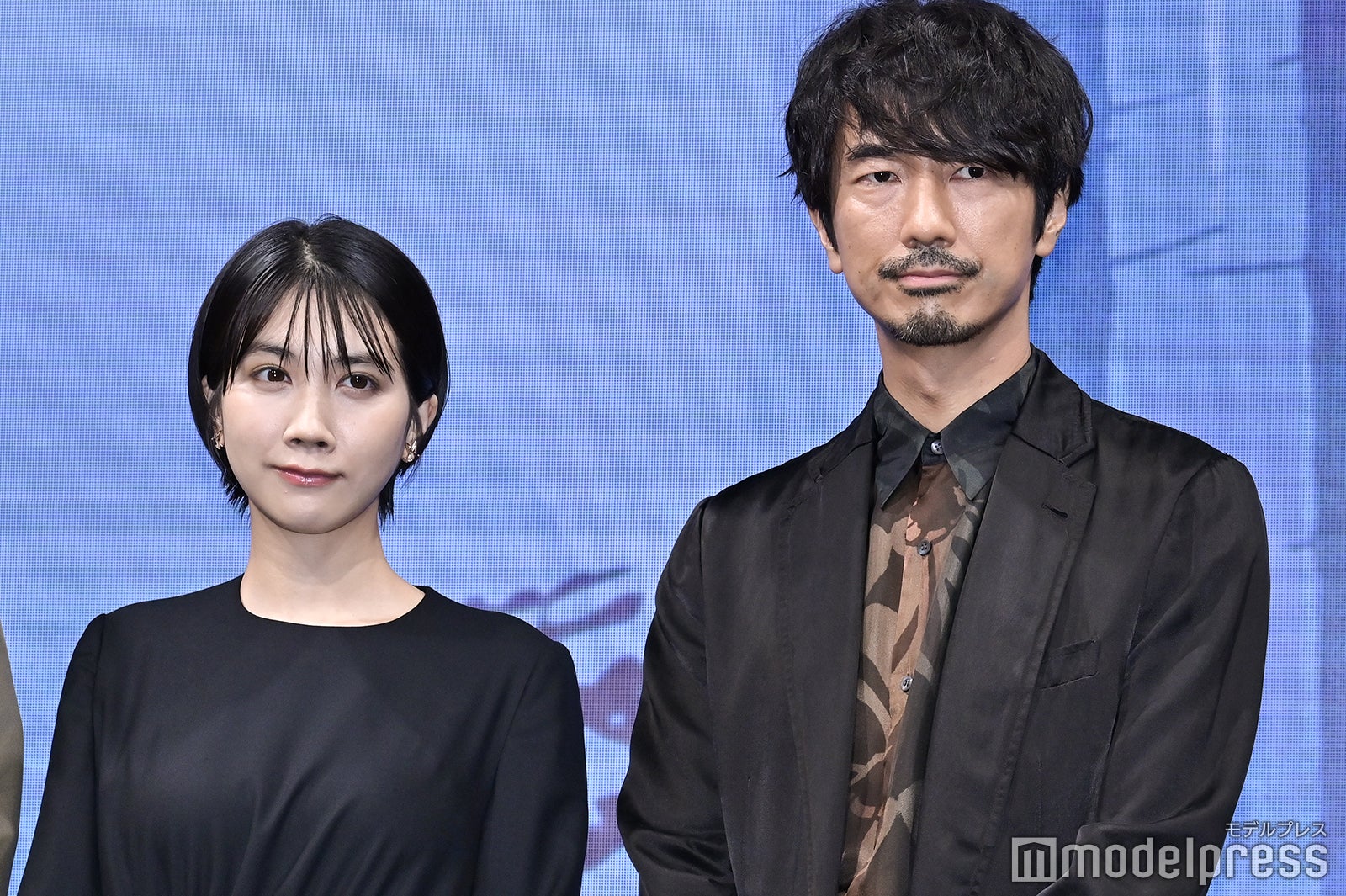 松本穂香、眞島秀和（C）モデルプレス