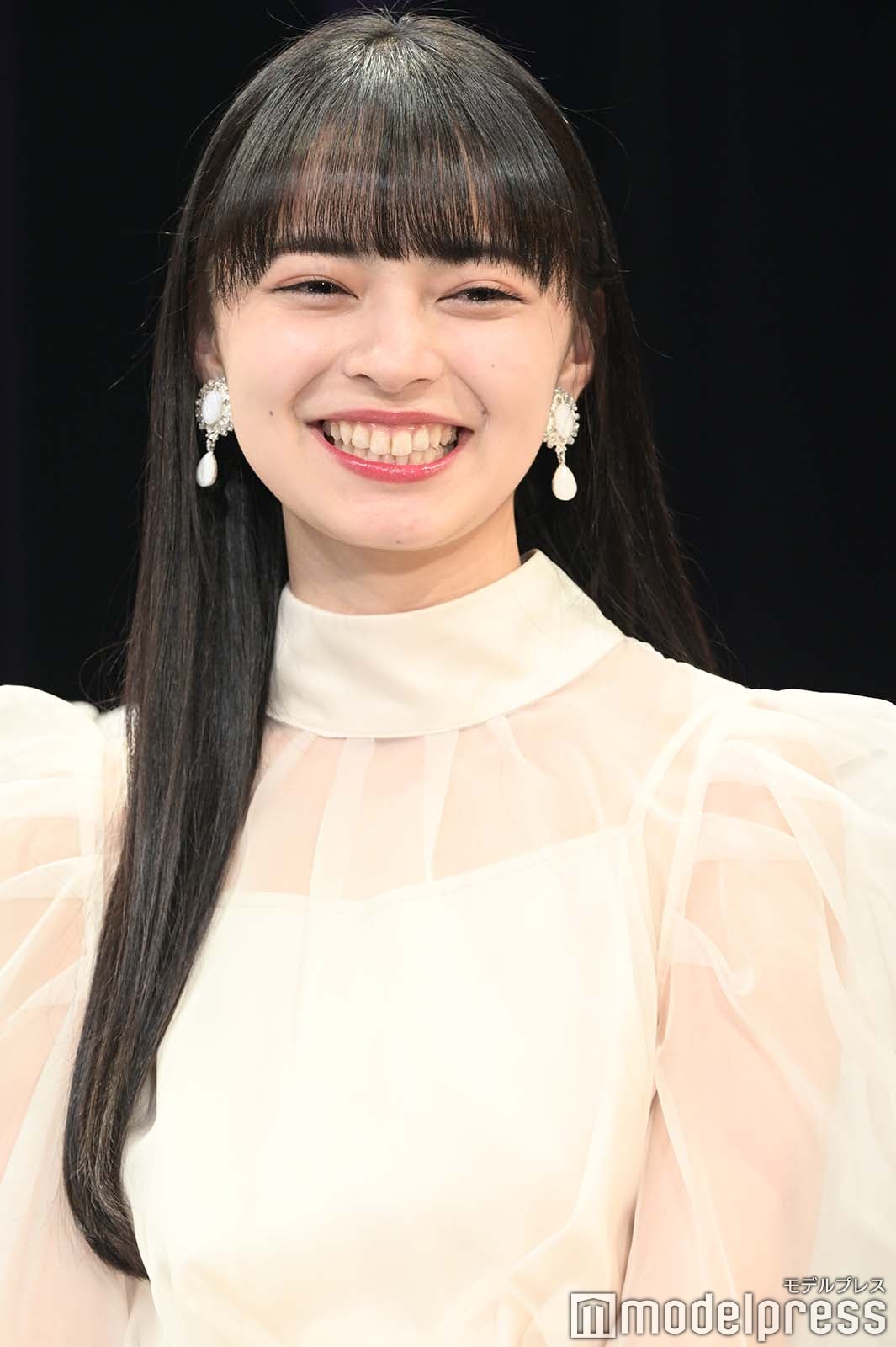 上國料萌衣（C）モデルプレス