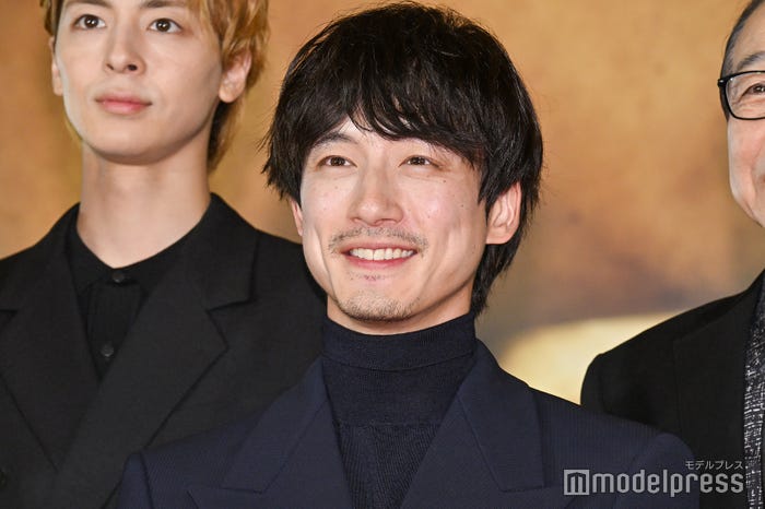 坂口健太郎(C)モデルプレス