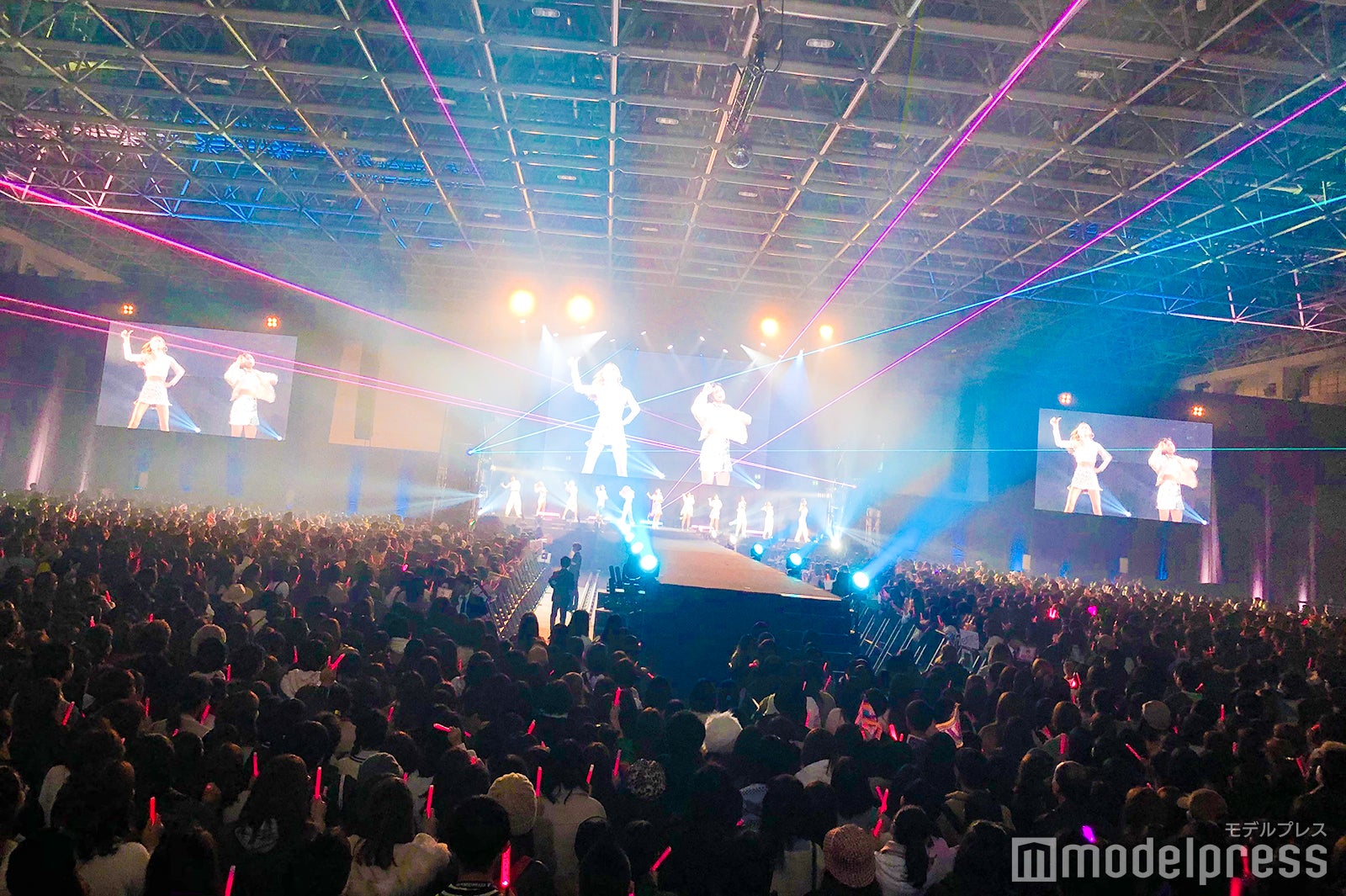 「SDGs推進 TGC しずおか 2020 by TOKYO GIRLS COLLECTION」会場の様子／多数の女性がつめかけ会場は熱気に満ち溢れる（C）モデルプレス