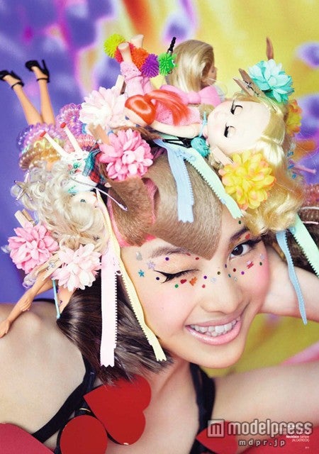 百田夏菜子（「Mgirl」2013SS号）画像提供：MATOI PUBLISHING inc.