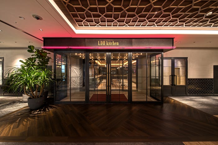 「LDH kitchen THE TOKYO HANEDA」入り口 (提供画像)
