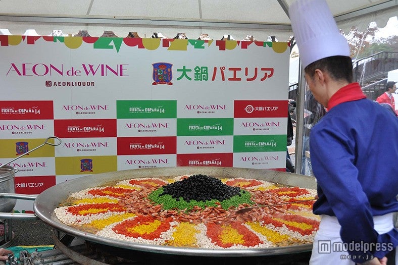 大鍋パエリア／画像提供：フィエスタ・デ・エスパーニャ2015実行委員会