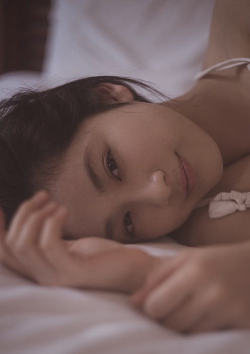 「平祐奈写真集(仮)」東京ニュース通信社刊