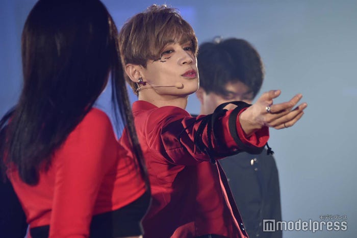 ヒョク(C)モデルプレス