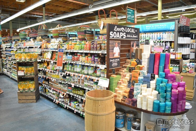 オーガニックコスメも忘れずにチェック