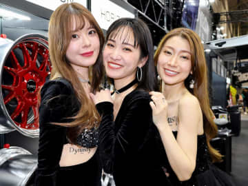 大阪オートメッセ RA経験者の羽瀬萌、藤森マリナ、愛聖りさはIFUU＆Dynastyブースに