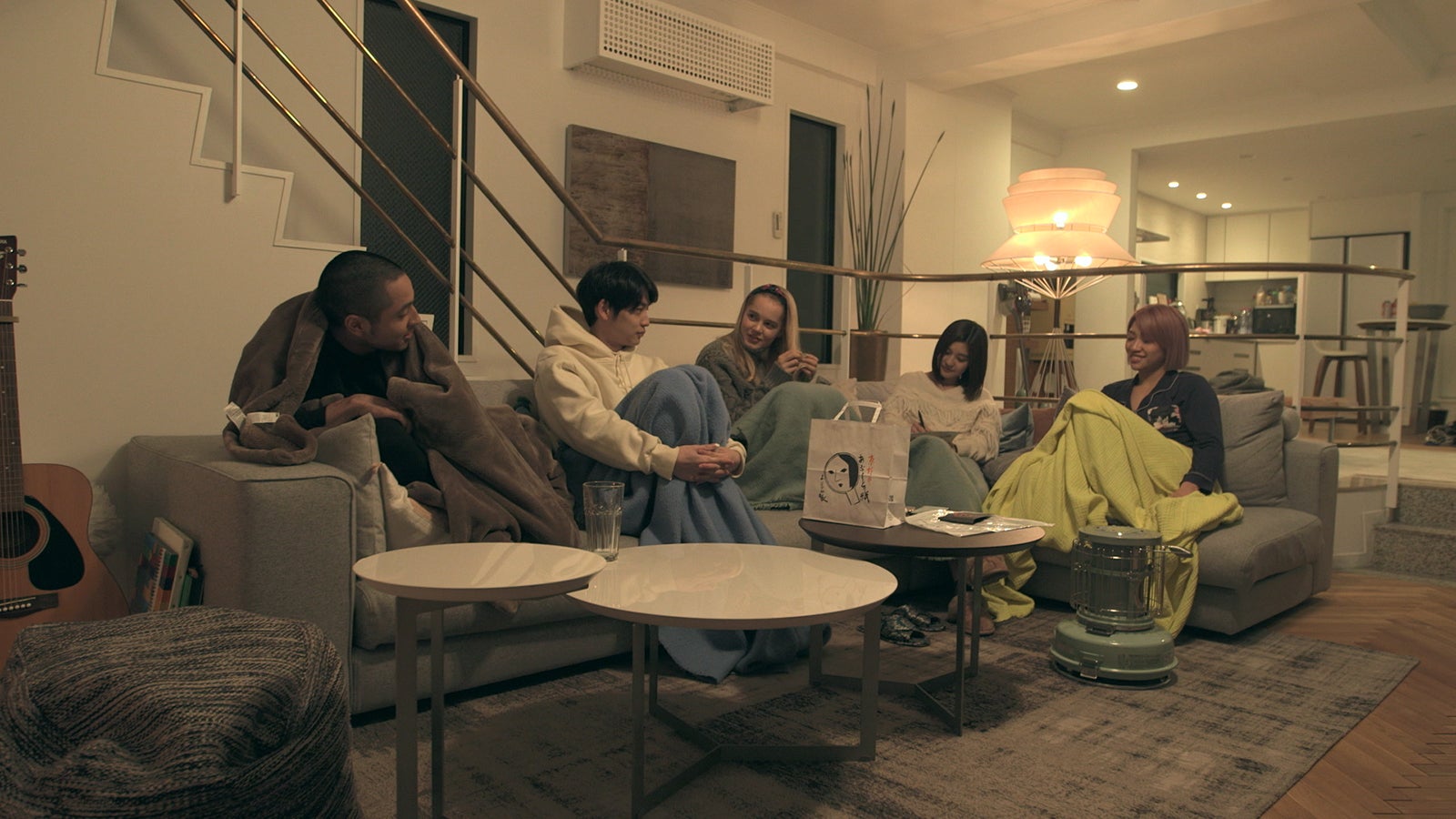 快、志遠、ビビ、夢、花「TERRACE HOUSE TOKYO 2019-2020」38th WEEK（C）フジテレビ／イースト・エンタテインメント