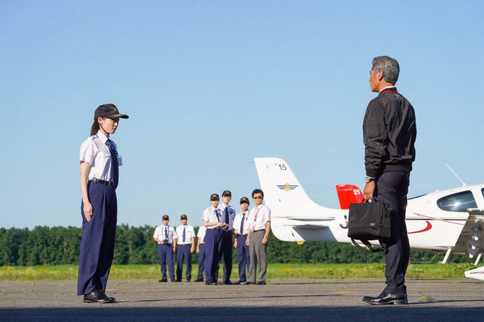 福原遥、吉川晃司/「舞いあがれ!」第49話(C)NHK