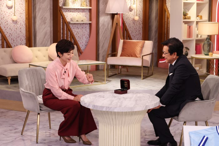 有働由美子、栗山英樹氏(C)テレビ朝日