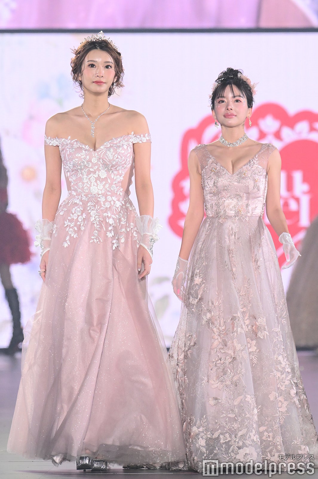 ゆう、藤崎つかさ「関コレ 2023 S／S」より（C）モデルプレス